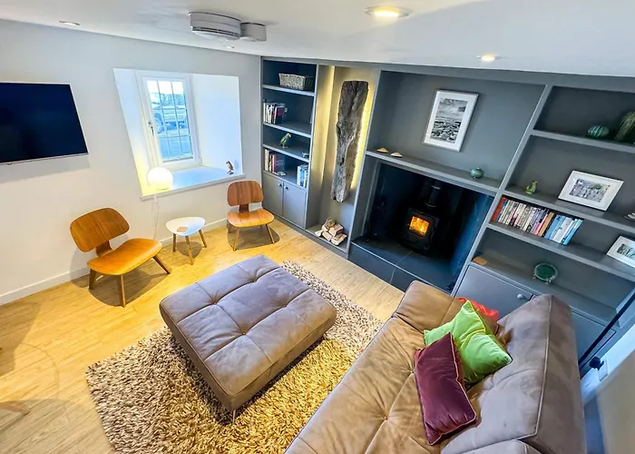 Studio House